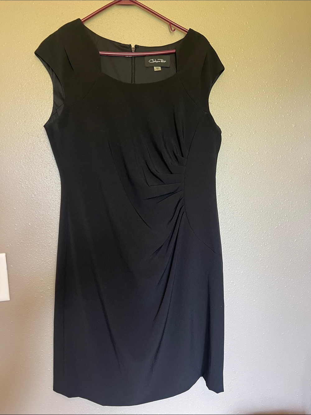 Calvin Klein Black Cap-Sleeve Ruched Midi Dress